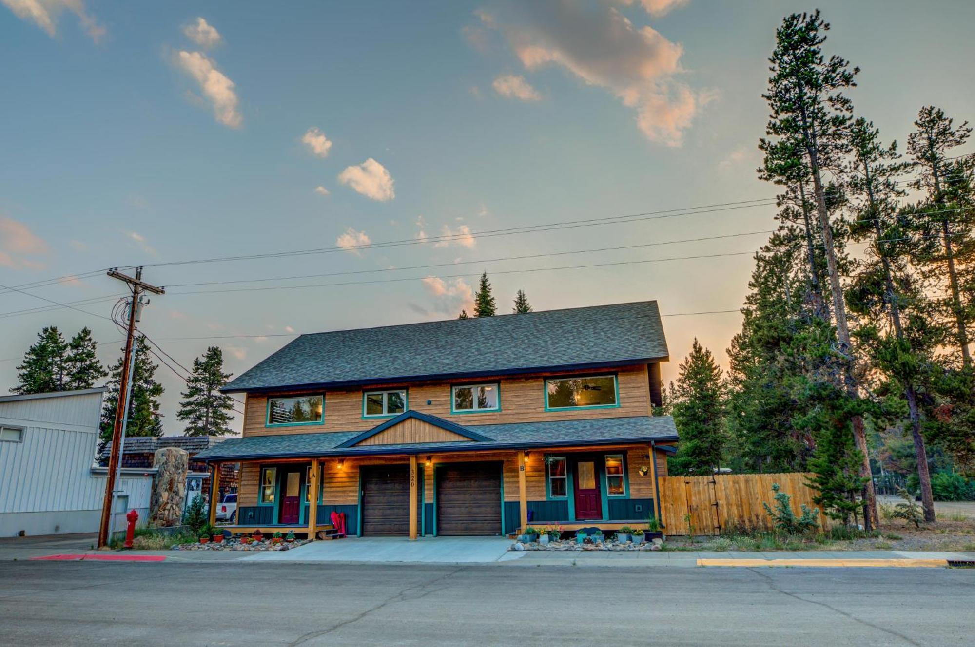 Barnes on Boundary Unit B Villa West Yellowstone Exterior photo